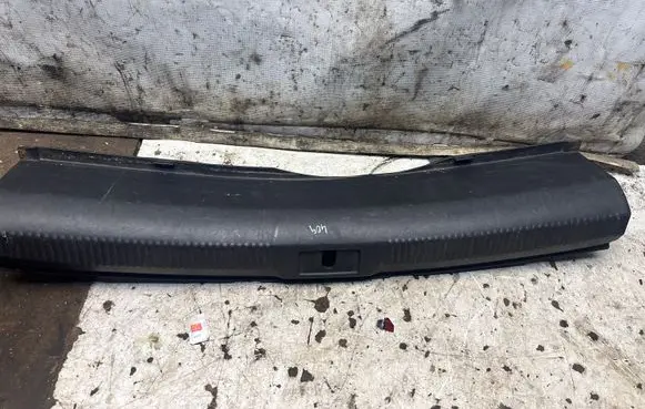 Audi A4 S4 B8 8K Trunk/boot sill cover protection 8K5863471