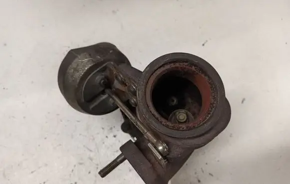 Opel Insignia A Turbo B858 55562591 7887781