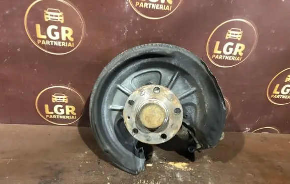 Skoda Octavia Mk2 (1Z) Rear wheel hub spindle/knuckle 