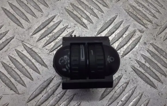 Volkswagen Golf V Headlight level height control switch 1K0941333