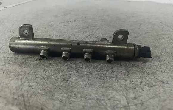 Fiat Bravo Fuel main line pipe
