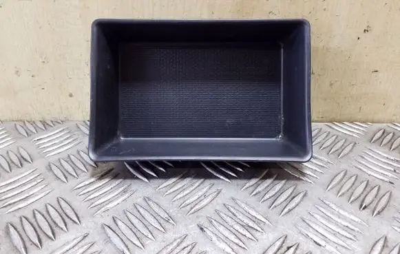 Hyundai i40 Glove box central console 846923Z000