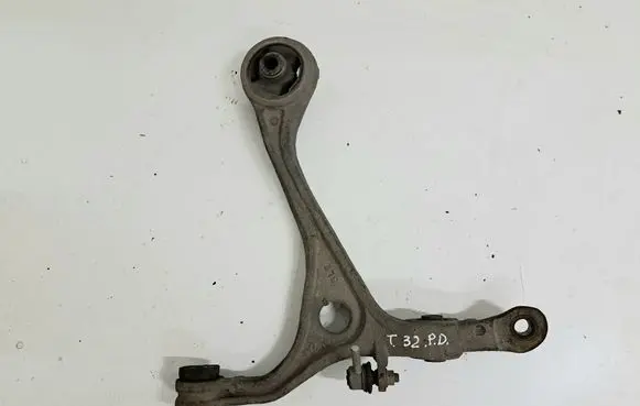 Honda Accord Front lower control arm/wishbone