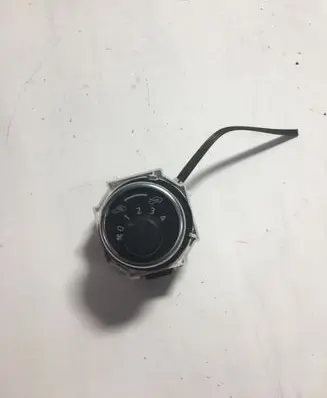 Toyota Yaris Interior fan control switch 