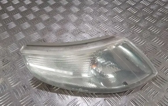 Saab 9-5 Front indicator light