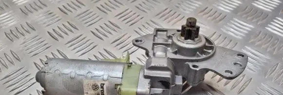 Audi A6 S6 C5 4B Seat adjustment motor 3B0959761AJ 00895074