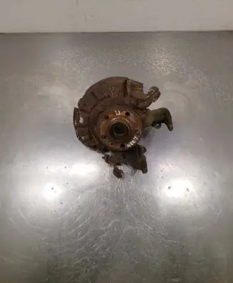 Volkswagen Polo V 6R Front wheel hub spindle knuckle