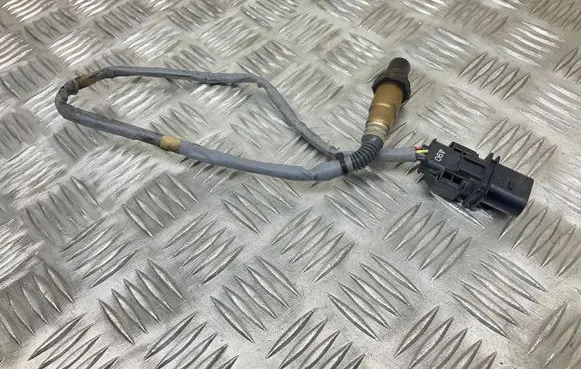 Skoda Octavia Mk3 (5E) Lambda probe sensor 03L906262Q