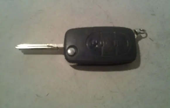 Audi A6 S6 C6 4F Ignition key/card 4D0837231K 00003130A8