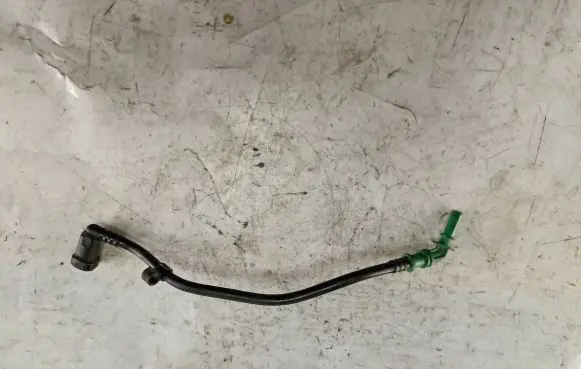 Suzuki Grand Vitara I Fuel line/pipe/hose 