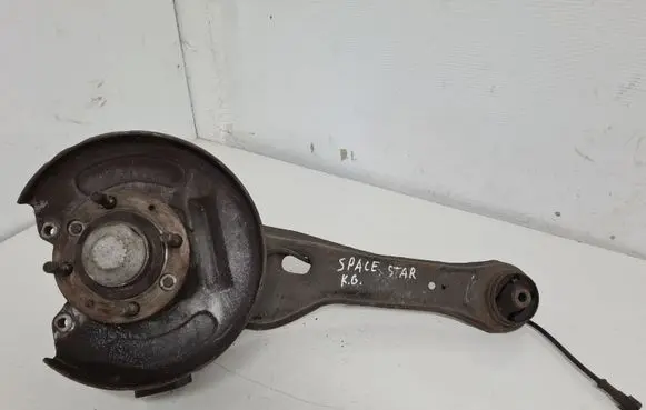 Mitsubishi Space Star Rear wheel hub spindle/knuckle 