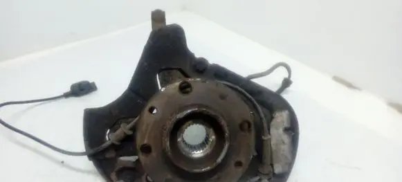 Fiat 500 Front wheel hub spindle knuckle