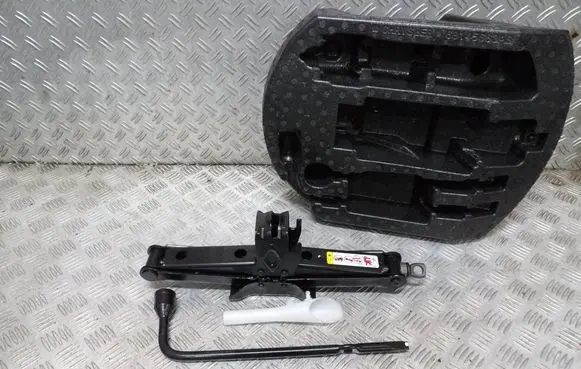 Jeep Grand Cherokee Lift Jack 