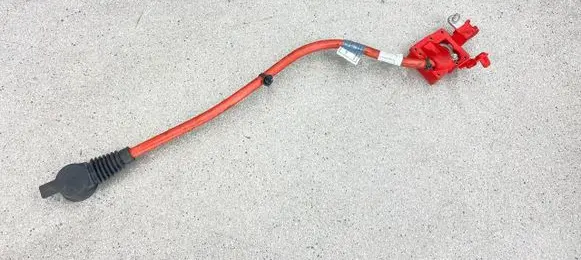 BMW M6 Positive cable (battery) 9217036 61129217036