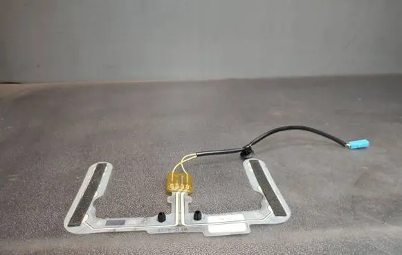 Volkswagen PASSAT B7 Seat pressure sensor 3AA963553A