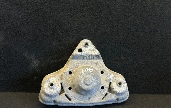 Volkswagen PASSAT B5.5 Coil spring mount 8d0412383