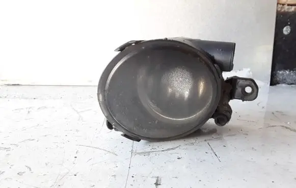 Volvo V70 Front fog light 31213101