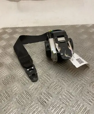 Mercedes-Benz GLC X253 C253 Front seatbelt A2058600285
