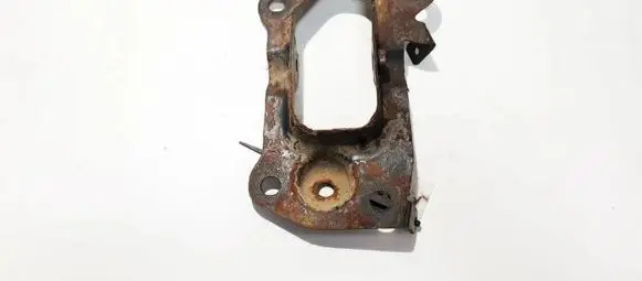 Volkswagen PASSAT B6 Bracket in trunk/boot 3c0505130b