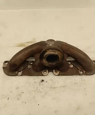 BMW 6 F06 Gran coupe Exhaust manifold 7638776 181026 7638778