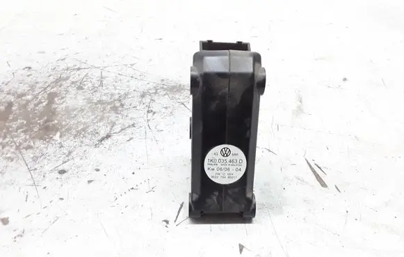 Volkswagen Jetta V Sound amplifier 1K0035463D