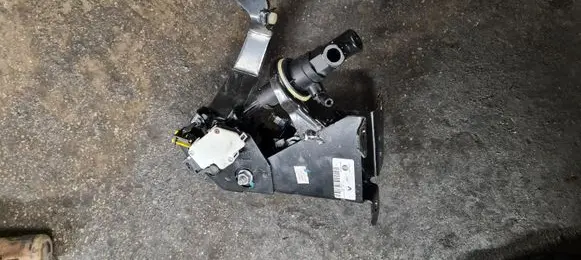 Renault Scenic II - Grand scenic II Brake pedal 8200705365