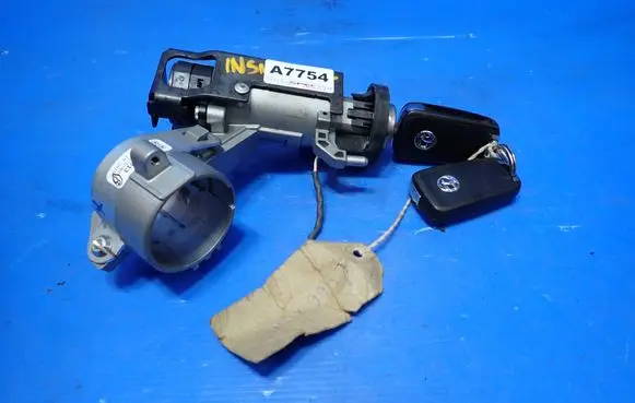 Opel Insignia A Ignition lock 23284013 60290510189