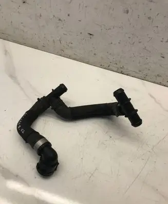 Audi A6 S6 C6 4F Engine coolant pipe/hose 