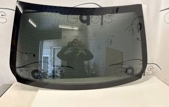 BMW M3 F80 Rear windscreen/windshield window 