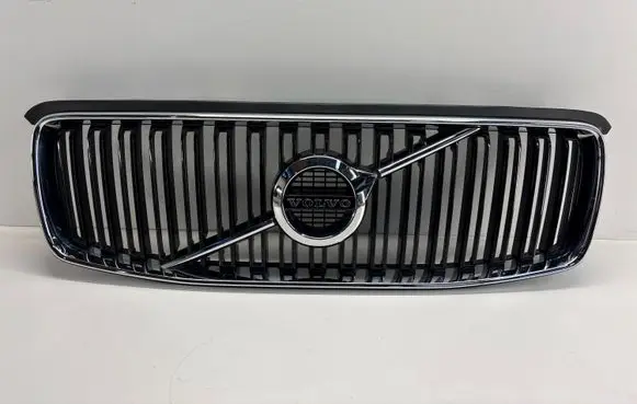 Volvo XC90 Front bumper upper radiator grill 31425096