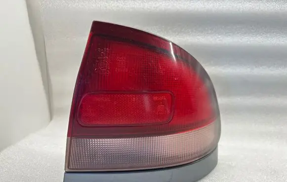 Mazda 626 Rear/tail lights 0431392R