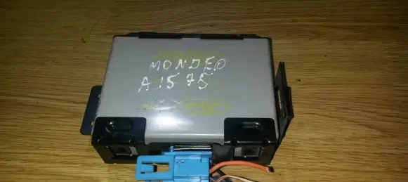Ford Mondeo MK I Comfort/convenience module 93bg10c909ab