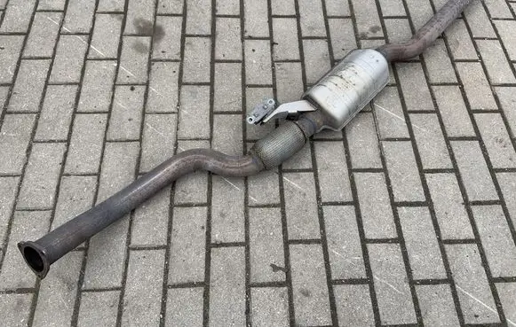 Audi A8 S8 D4 4H Muffler/silencer 4H0253211E 4H0118A