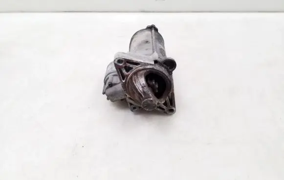 Renault Trafic II (X83) Starter motor 8200628430