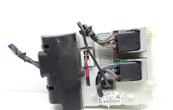 Volvo V60 Fuse module 31314116 BG9T14C256GA 31314116AA