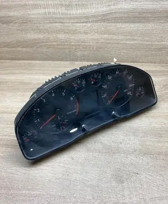 Audi A4 S4 B5 8D Speedometer (instrument cluster) 8D0919930JX 110308 MPH