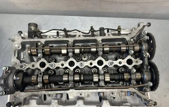 Toyota Avensis T270 Engine head 2ADFTV 41G20029