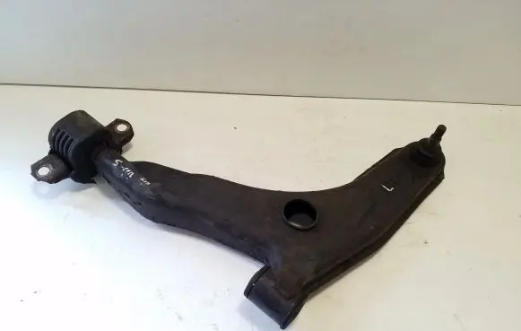 Volvo S40, V40 Front lower control arm/wishbone