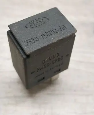 Ford Focus Other relay G1UHQ