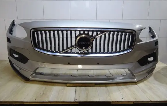 Volvo S90, V90 Front bumper 31383226