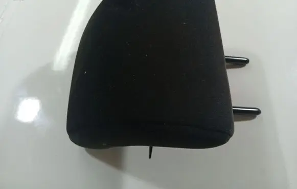 Citroen C4 I Front seat headrest 