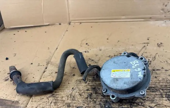 KIA Optima Vacuum pump 288102A500
