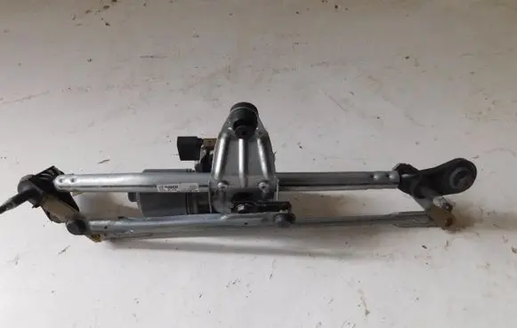 Audi A3 S3 8V Front wiper linkage and motor