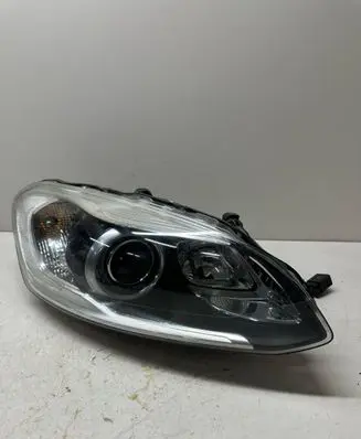 Volvo XC60 Headlight/headlamp 31420250