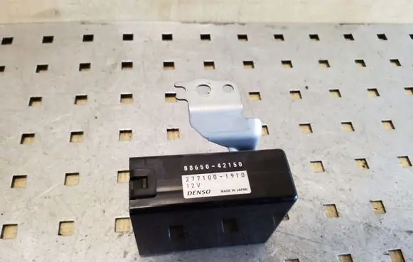 Toyota RAV 4 (XA20) Other control units/modules 8865042150 2771001910