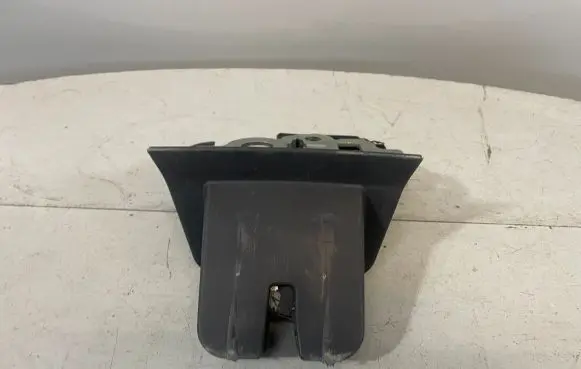 Audi A4 S4 B8 8K Tailgate/trunk/boot lock/catch/latch