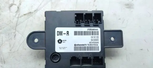 Chrysler Pacifica Sliding door control unit/module 644698
