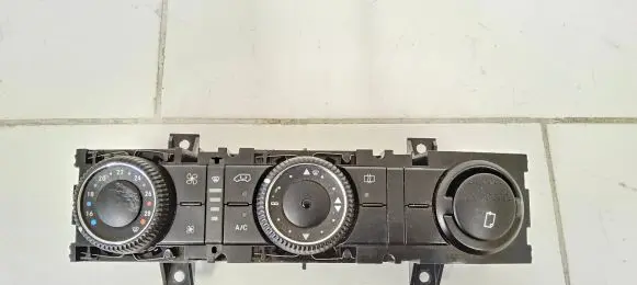 Mercedes-Benz Sprinter W906 Climate control unit C9943006 5HB00901216 A9068301785KZ