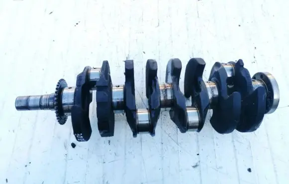 Chrysler Voyager Crankshaft 4621916