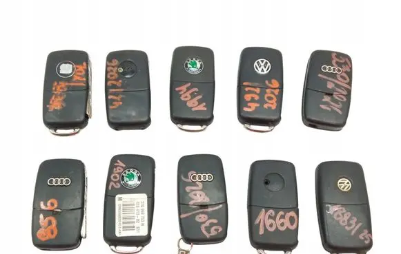 Volkswagen Golf IV Ignition key/card